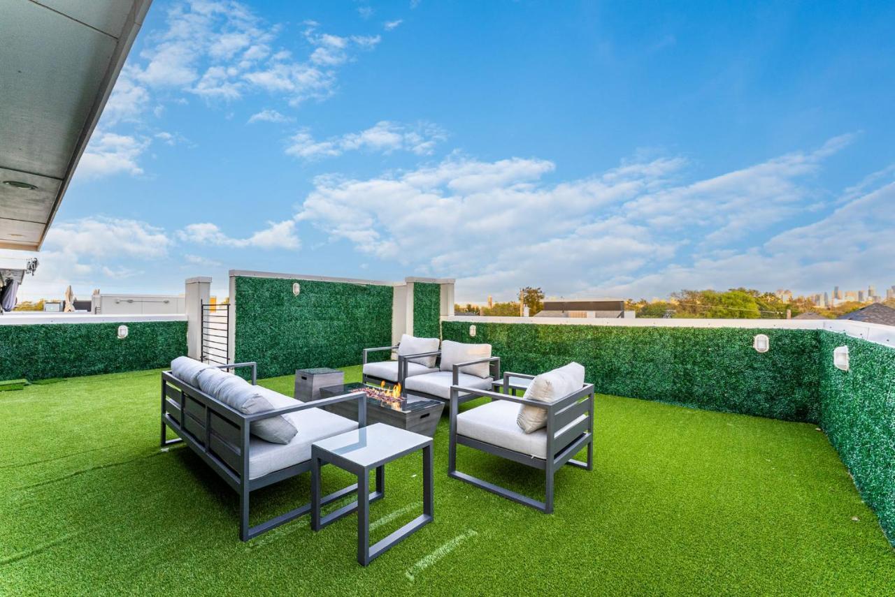 Luxury Home With Rooftop Views Ντάλλας Εξωτερικό φωτογραφία