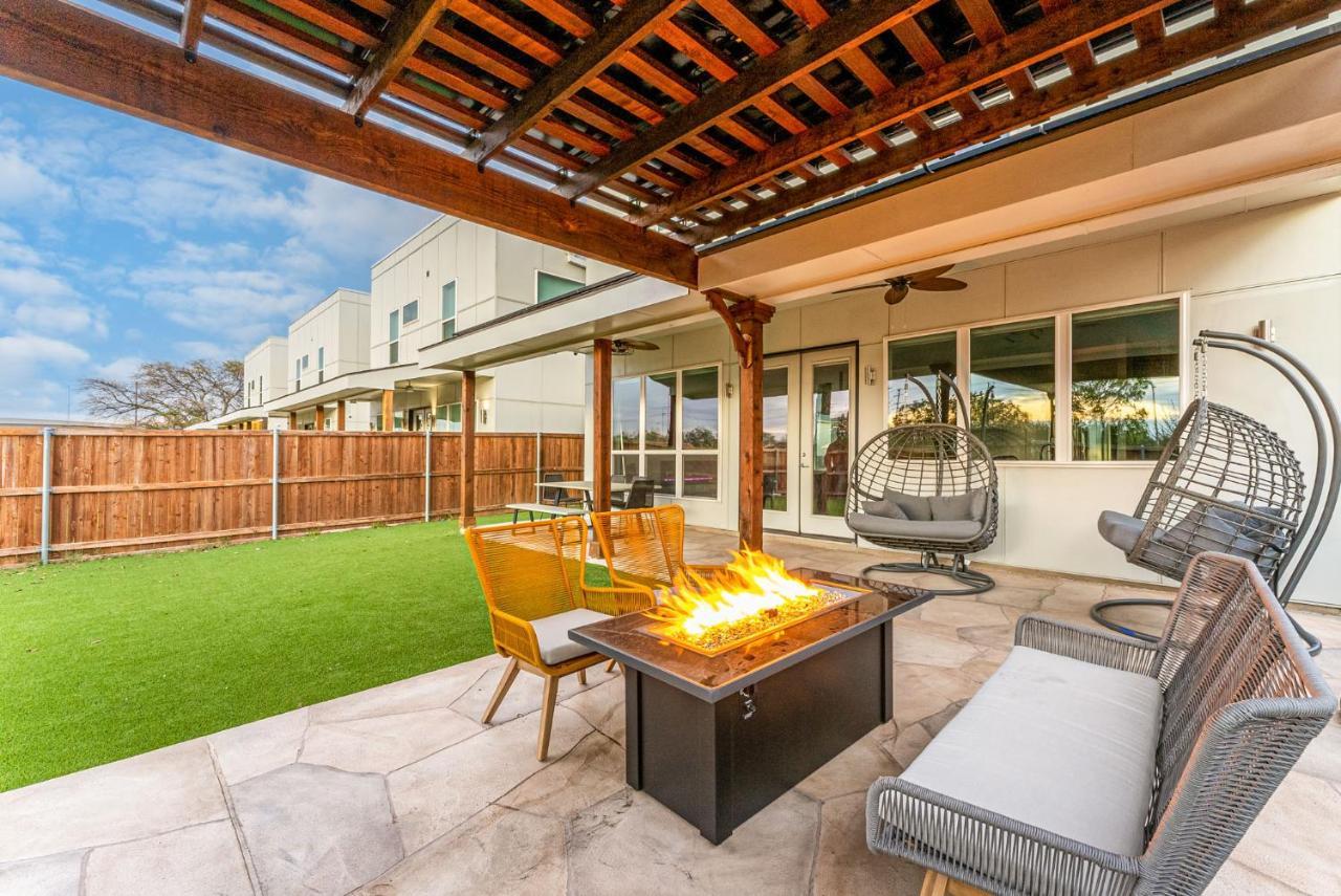 Luxury Home With Rooftop Views Ντάλλας Εξωτερικό φωτογραφία